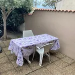 Maison Type Pavillon Sans Vis A Vis Au Cap D'agde Ferienhaus Agde
