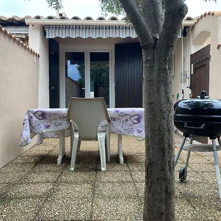 Maison Type Pavillon Sans Vis A Vis Au Cap D'agde Tatil Evi Agde