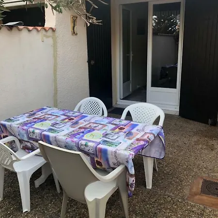 Maison Type Pavillon Sans Vis A Vis Au Cap D'agde 阿格德