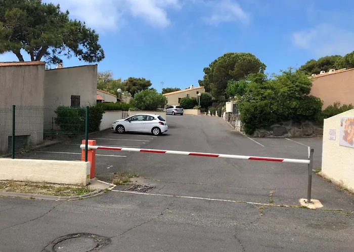 Maison Type Pavillon Sans Vis A Vis Au Cap D'agde * アグド